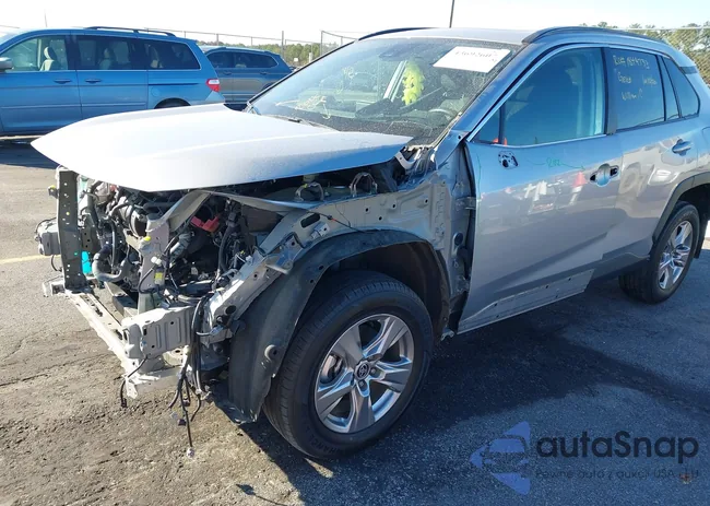 2T3W1RFV8RC272451: 43692607