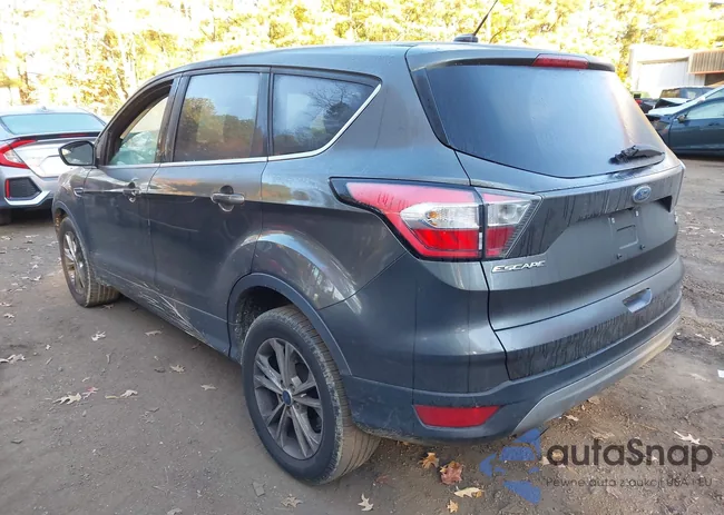 1FMCU0GD5HUA54453: 43692633