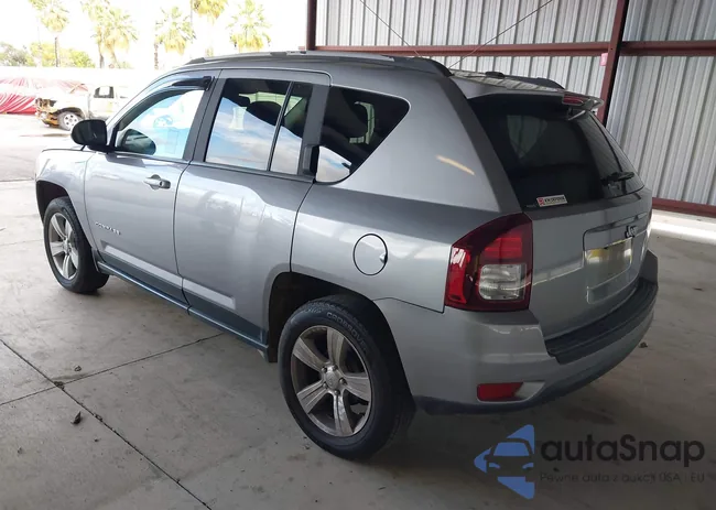 1C4NJCBA2GD568442: 43692646