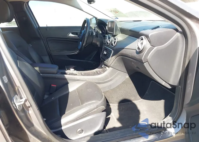 WDCTG4EB9FJ181249: 43692681