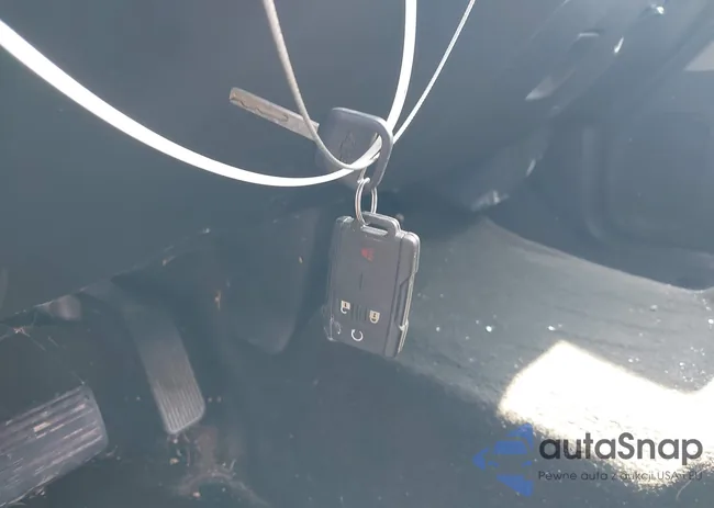 1GCVKREC5FZ279117: 43692692