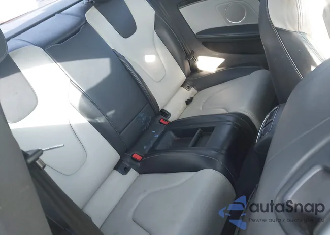 WAUCGAFR2EA060915: 43692694