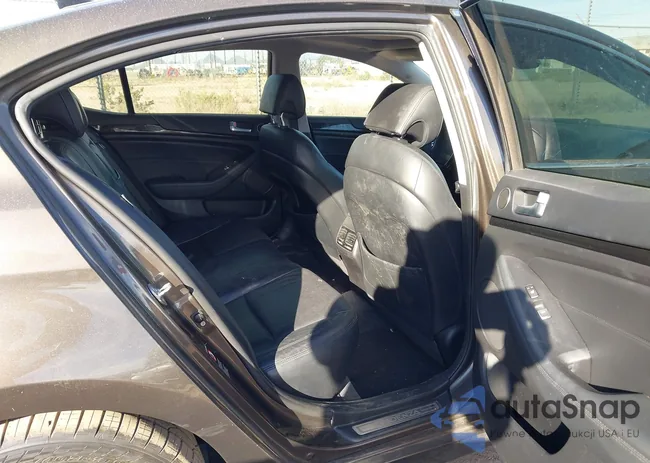 KNALN4D75E5125709: 43691766