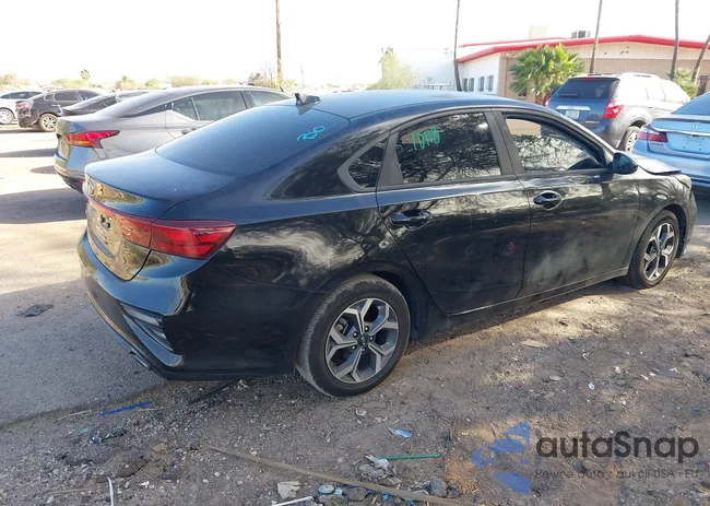 3KPF24AD3ME353049: 43691799