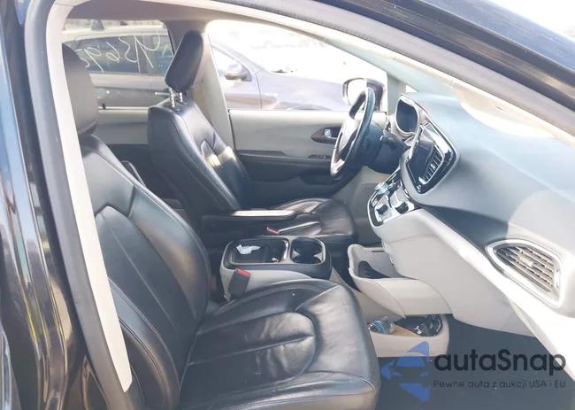 2C4RC1BG0HR668154: 43692089