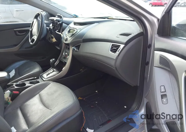 5NPDH4AE0DH208237: 43693140