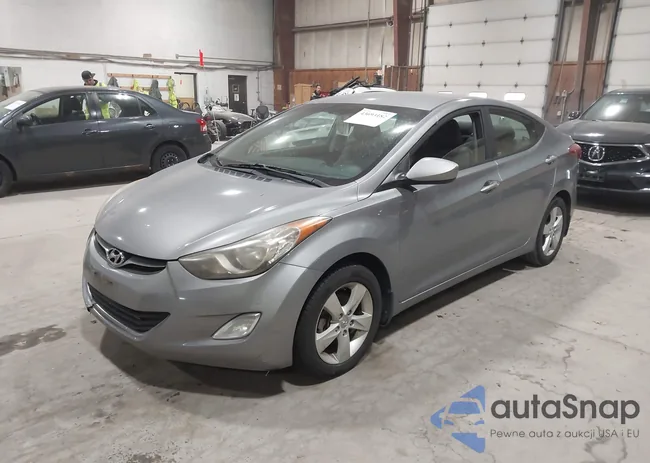 KMHDH4AE5DU978239: 43693182