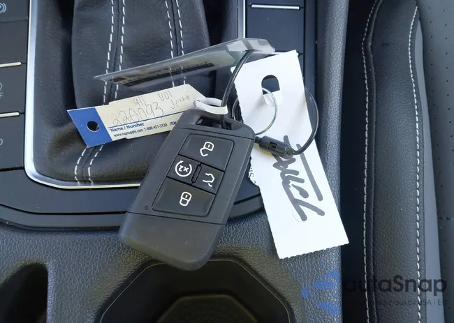 3VW7X7BU2SM083253: 43693249