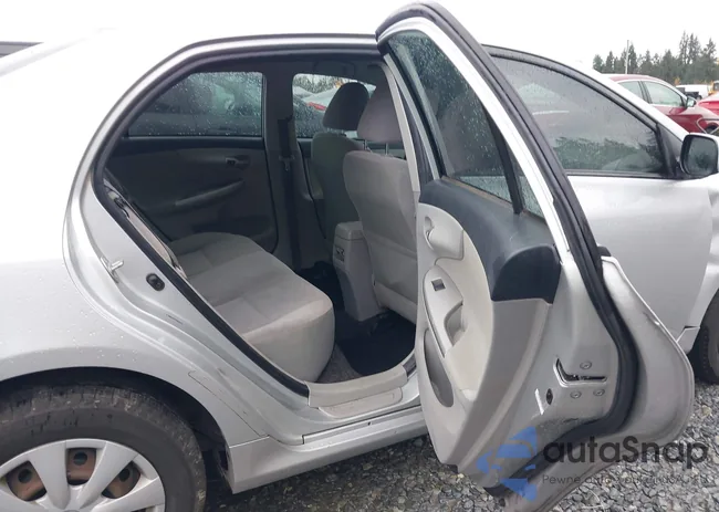 JTDBU4EE6BJ090972: 43693295