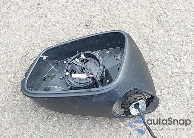 WBA8E3G56GNU03563: 43693334