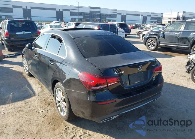 WDD3G4FB1KW023219: 43693424