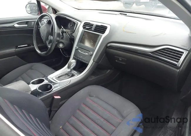 3FA6P0HRXDR178065: 43693600