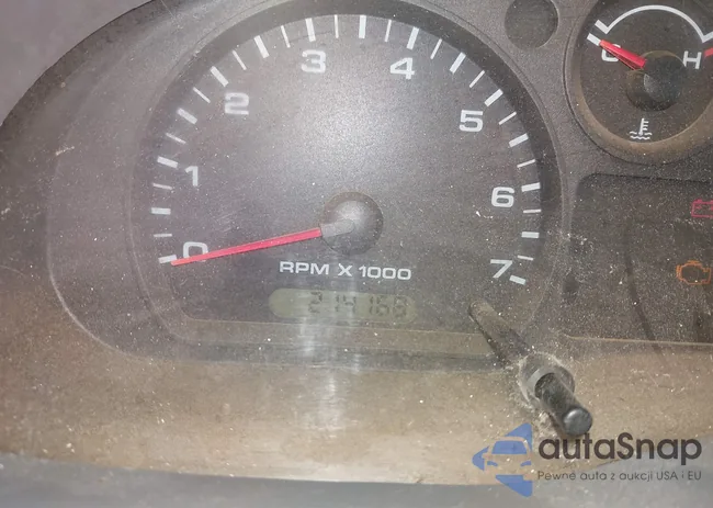 1FTYR10UX4TA15742: 43693655