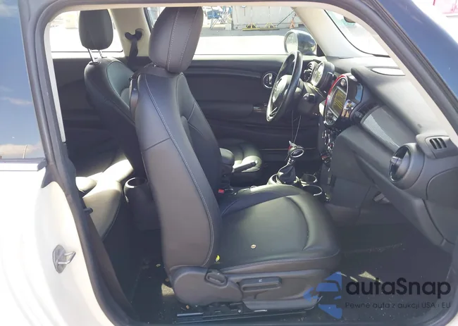 WMWXP5C3XH3C64835: 43693686