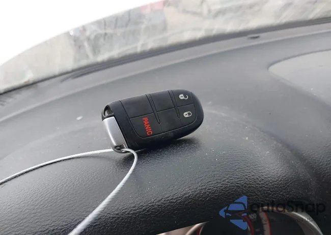 3C4PDDBG7GT117480: 43693706