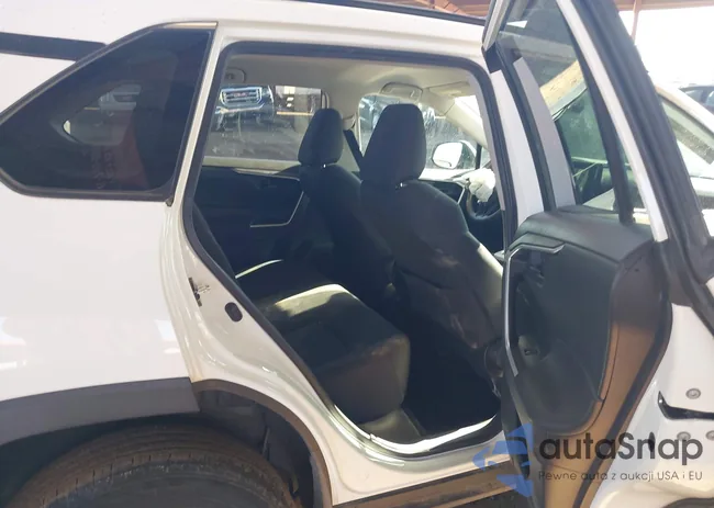 2T3H1RFV8MC134572: 43692713