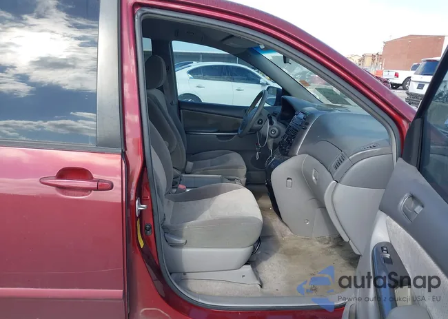 5TDZK23C89S282045: 43692755