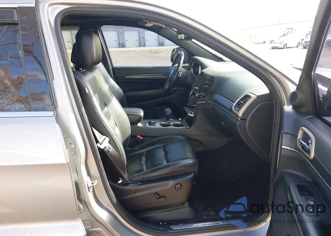 1C4RJFBG2FC680606: 43693005