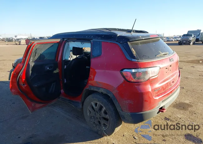 3C4NJDDB5JT210331: 43693104