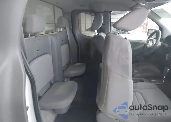 1N6BD0CT9JN729411: 43694167