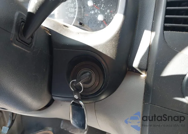 KNDMB133196279833: 43694200