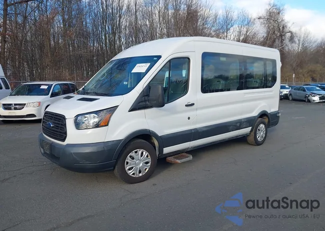 1FTYR2CM4JKA11821: 43694343