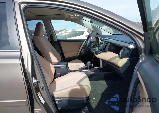 JTMRFREV9ED048661: 43694348