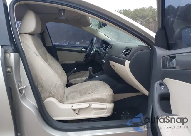 3VW3A7AJ4FM292670: 43694366