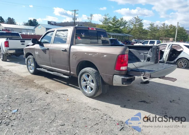 1C6RR7LG3JS137753: 43694368