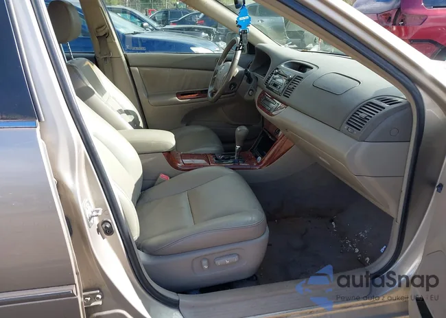 4T1BF32K25U617564: 43694442