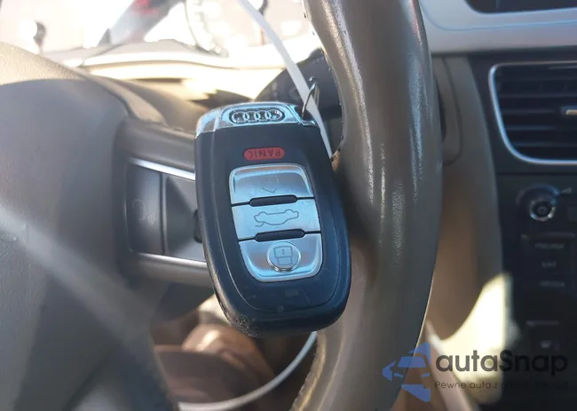 WAUBFAFL1CA118830: 43694446