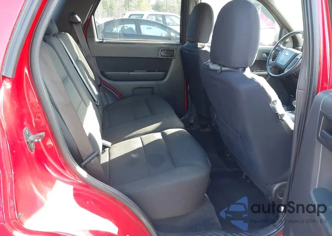 1FMCU93G89KA61429: 43694529