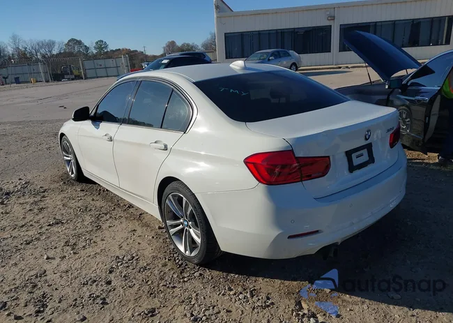 WBA8E9G59GNT81657: 43693918