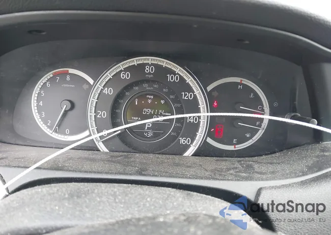 1HGCR2F37FA080031: 43693988