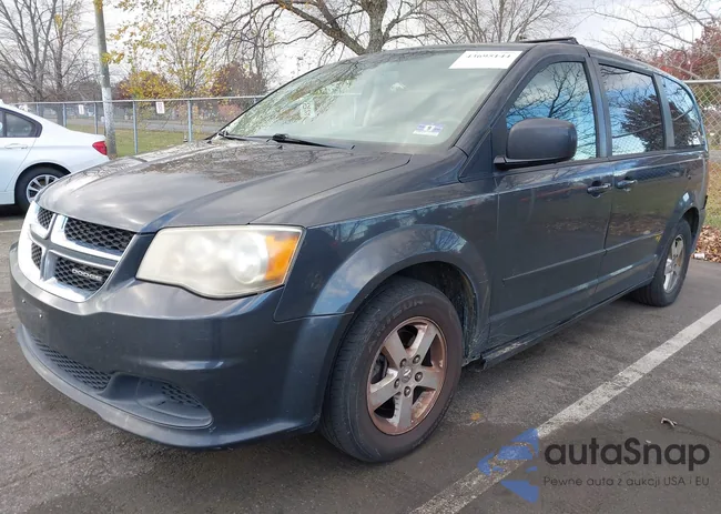 2D4RN3DG8BR755944: 43695144