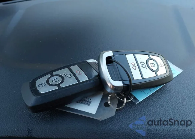 1FMCU0GN8RUA52724: 43695195