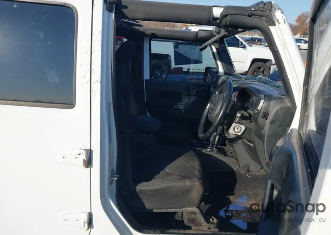 1C4BJWKG9FL662413: 43695234