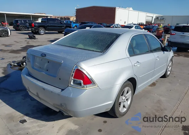 3FAFP071X6R215551: 43695307