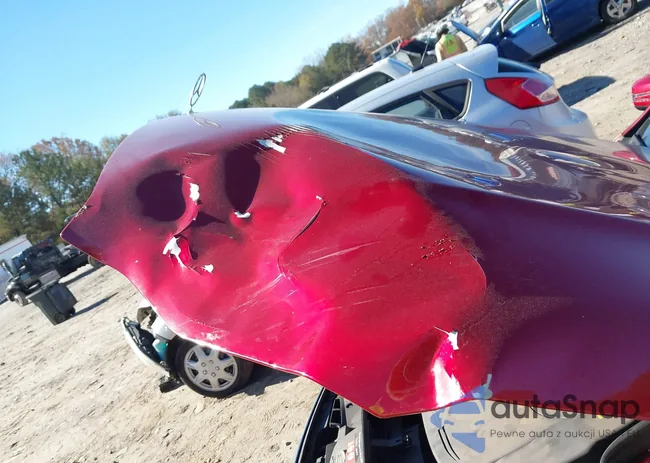 WDDHF8JB1FB096143: 43695325