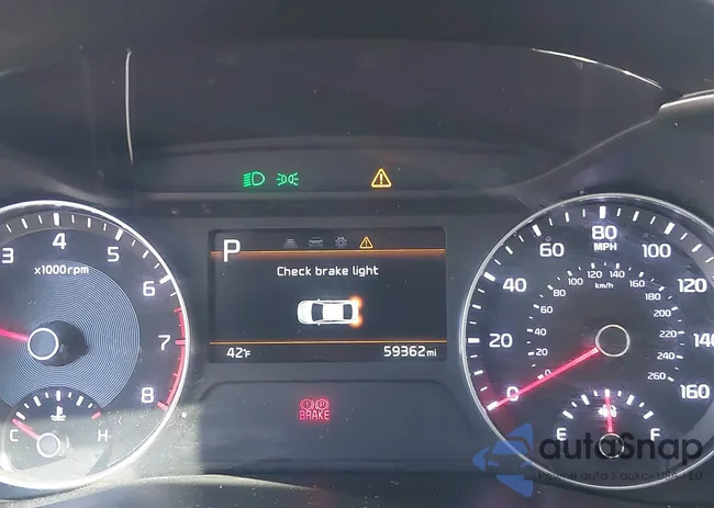 3KPF24AD2NE418233: 43695371