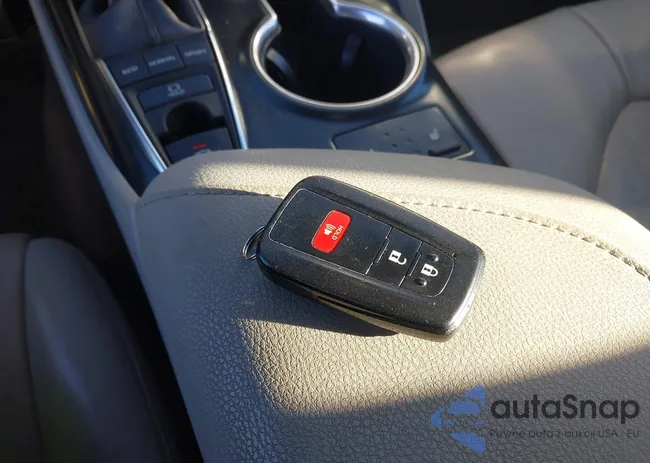 4T1B61HK2JU004656: 43695389