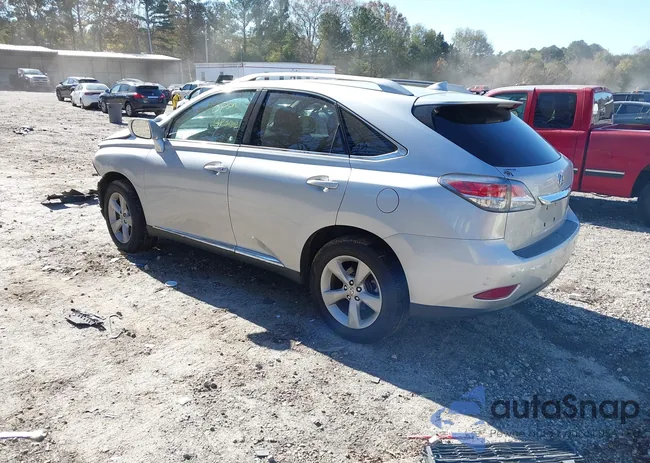 2T2BK1BA3FC323984: 43695472