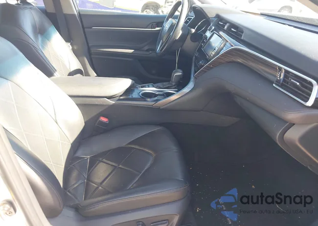 4T1B21HK5JU005196: 43695574