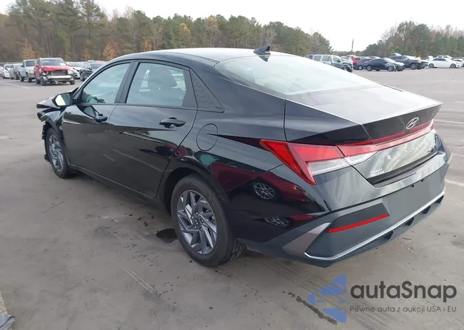 KMHLM4DG2RU769018: 43695592