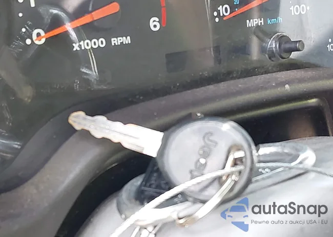 1J4FA59S61P341186: 43694775