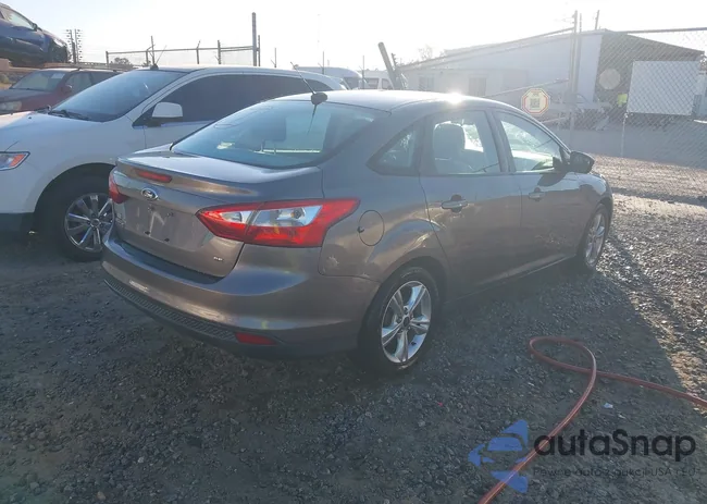 1FADP3F26EL202764: 43694779