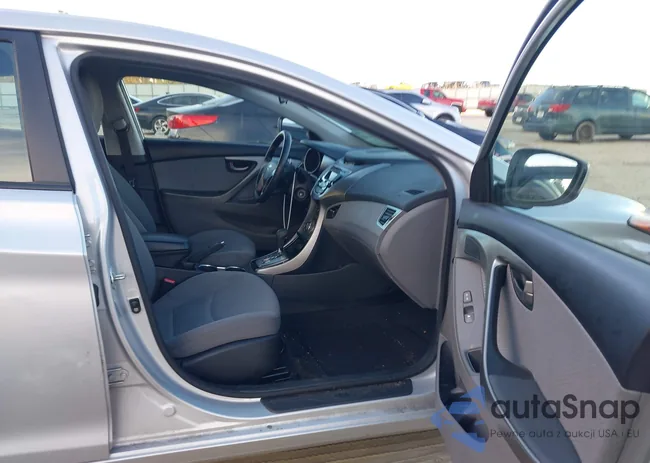 KMHDH4AE3DU992589: 43694922