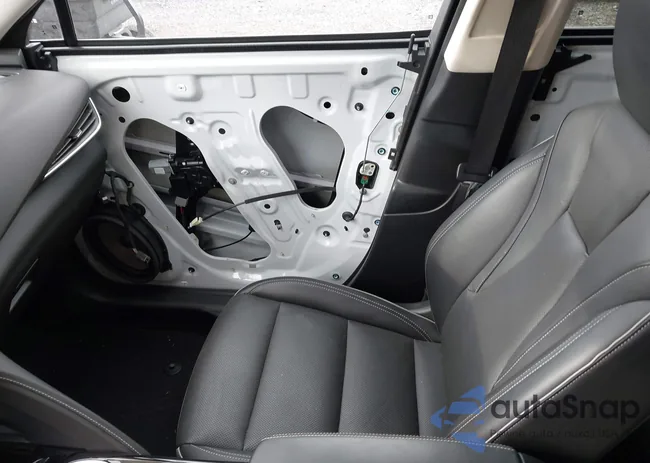 LRBFZPR45ND065813: 43695035