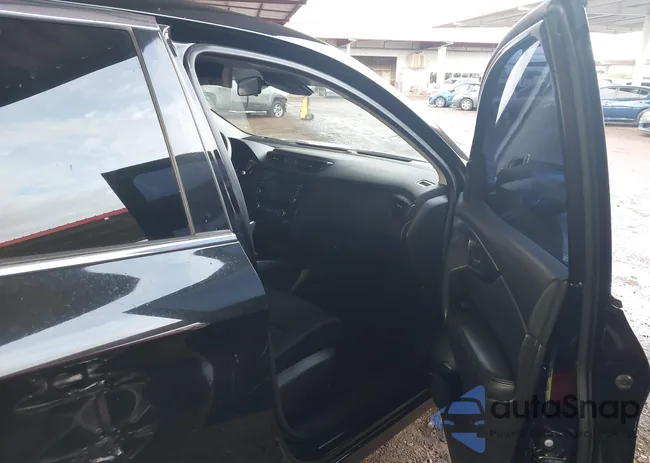 JN1BJ1CW7LW643350: 43696096