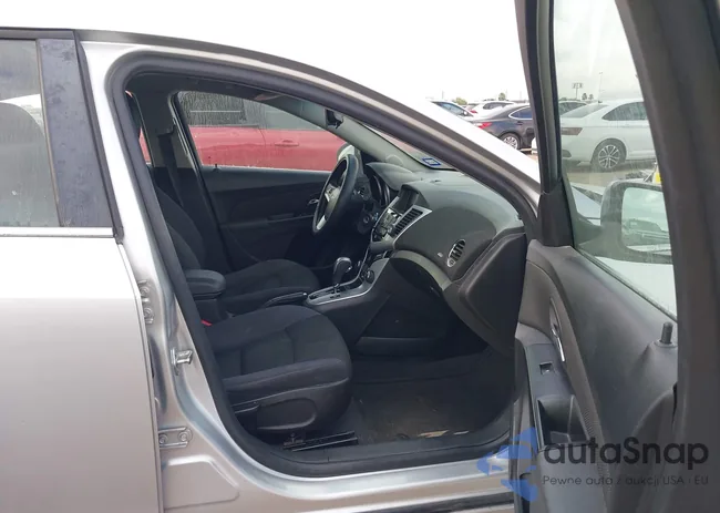 1G1PC5SB7E7361184: 43696176